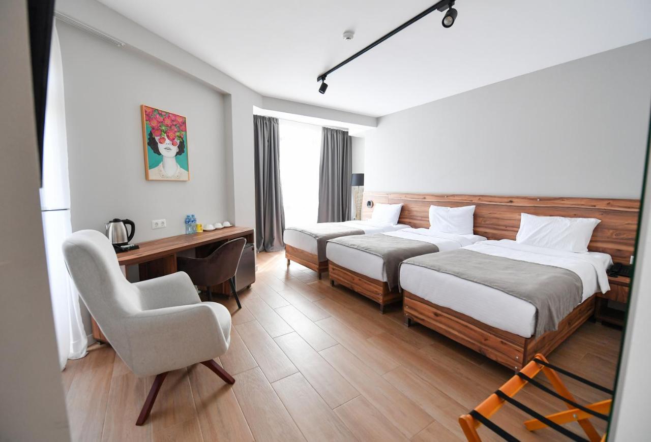 Address Boutique Hotel Tbilisi Exterior foto